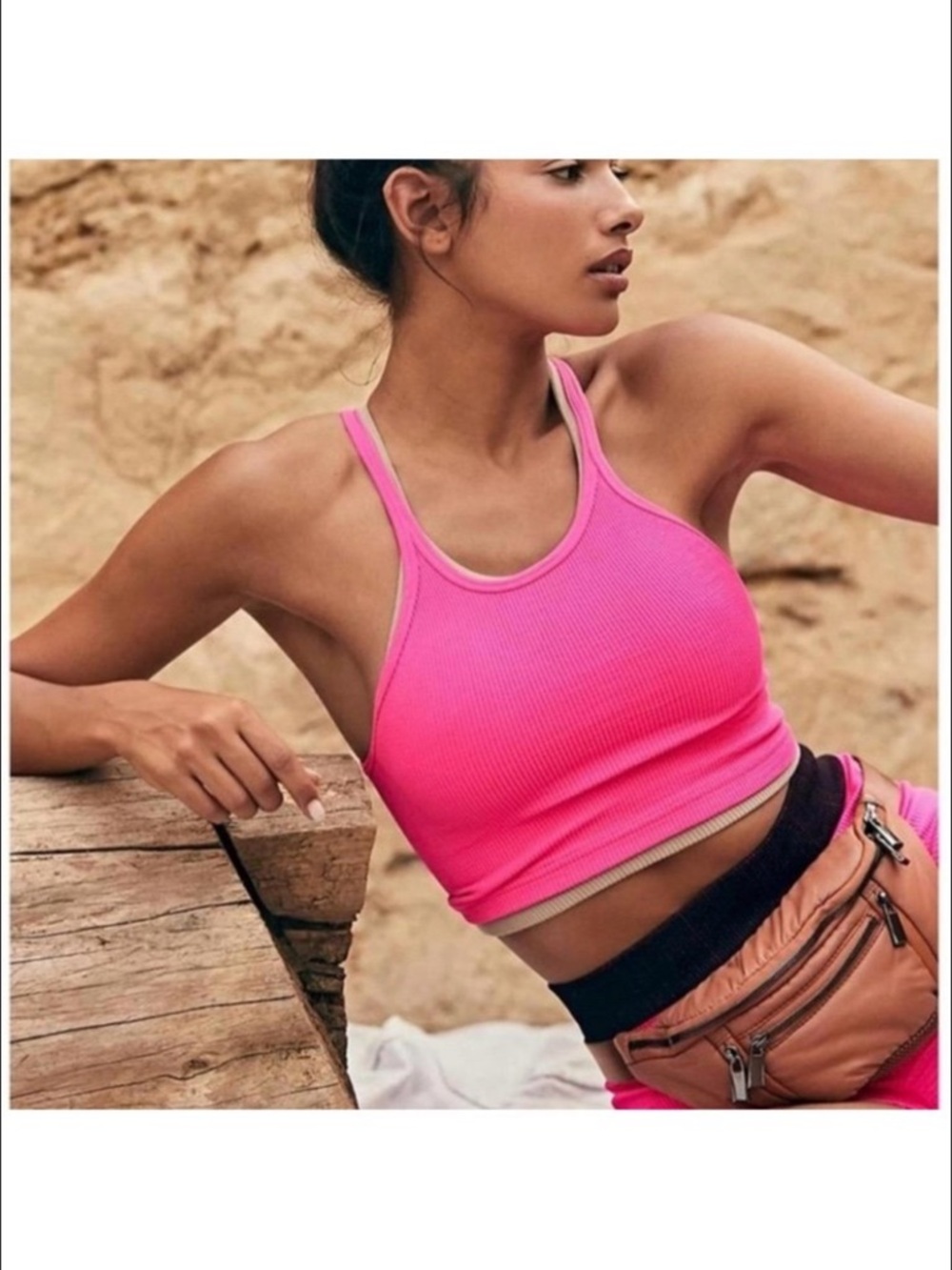 Free people movement happiness runs crop tank m/l 
Euc